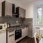 Guesthost - Sant'agnese & Nomentana Cozy *